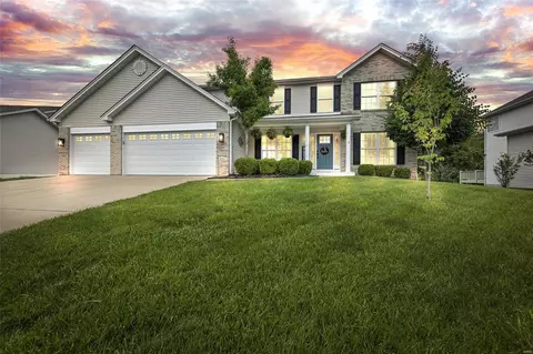 262 Strathmoor Way, O'fallon, MO 63368