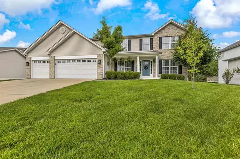 Exterior - 262 Strathmoor Way, O'fallon, MO 63368 photo 2 of 9