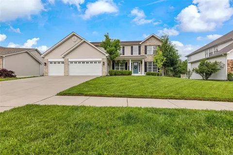 Exterior - 262 Strathmoor Way, O'fallon, MO 63368 photo 4 of 9