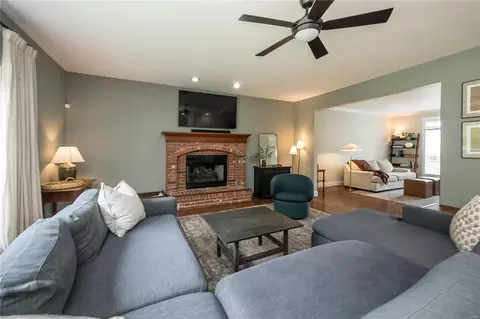 Living - 1251 Polo Lake Dr, Ellisville, MO 63021 photo 7 of 8
