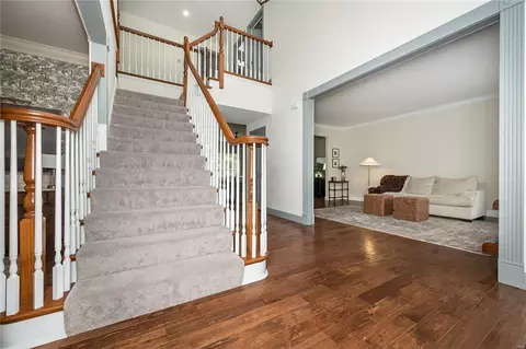Entry Way - 1251 Polo Lake Dr, Ellisville, MO 63021 photo 3 of 9