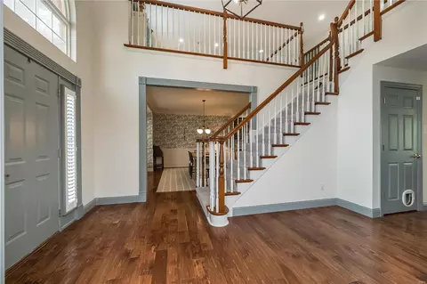 Entry Way - 1251 Polo Lake Dr, Ellisville, MO 63021 photo 4 of 9