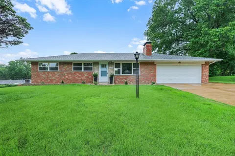 11615 Kingsport Dr, Saint Louis, MO 63138