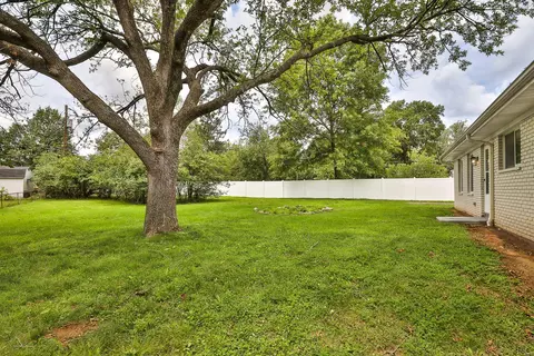 309 Breezeview Dr, Ballwin, MO 63021 photo 26