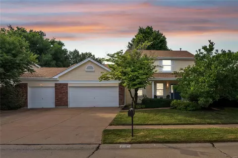 1183 English Saddle Rd, Florissant, MO 63034