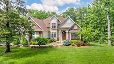 101 Ellerman Ridge Dr, Foristell, MO 63348