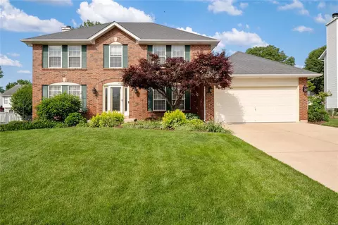 2954 Middlesburg Dr, O'fallon, MO 63368