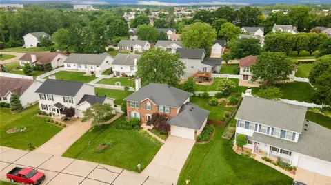 2954 Middlesburg Dr, O'fallon, MO 63368 photo 38