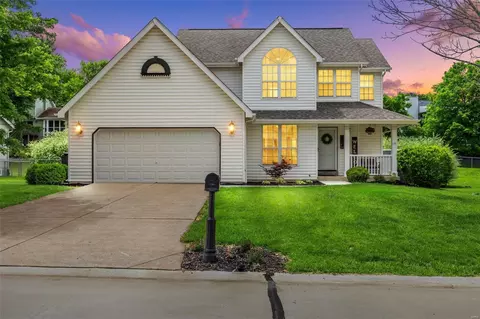 423 White Chapel Dr, O'fallon, MO 63368