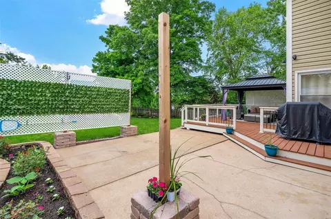 742 Oak Hall Ln, Ballwin, MO 63021 photo 33