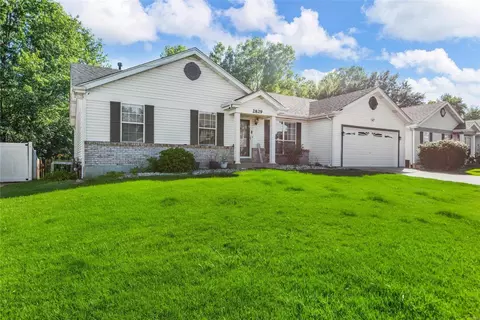 2829 Royallvalley Way, O'fallon, MO 63368 photo 2