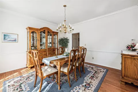 16038 Forest Valley Dr, Ballwin, MO 63021 photo 9