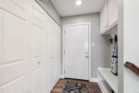 Entry Way - 1403 Morning Sun Dr, Ballwin, MO 63021 photo 1 of 2