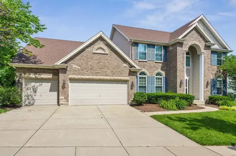 1135 Wildhorse Meadows Dr, Chesterfield, MO 63005
