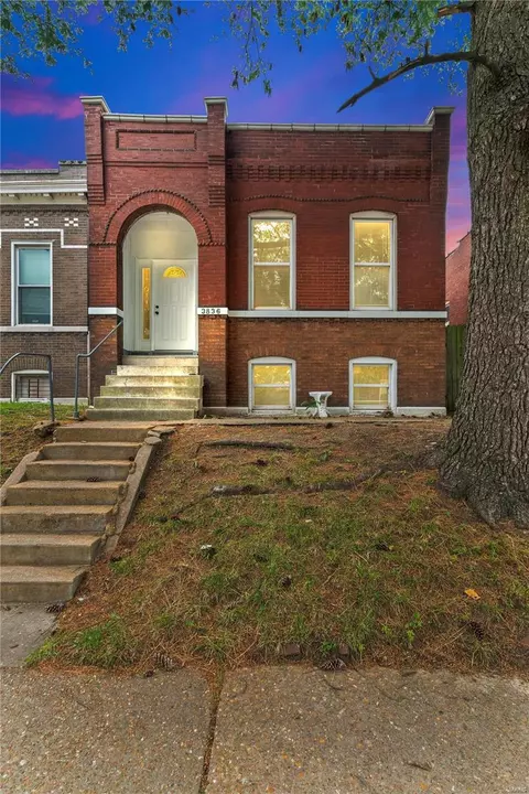3836 Nebraska Ave, Saint Louis, MO 63118