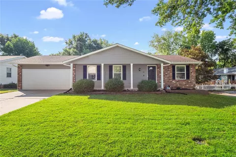 50 N Park Charles Blvd, Saint Peters, MO 63376