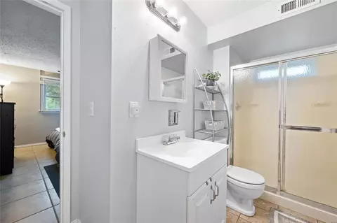 Bath - 1265 Mautenne Dr, Manchester, MO 63021 photo 3 of 3