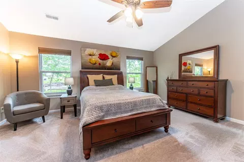 635 Hawk Run Dr #18A, O'fallon, MO 63368 photo 14