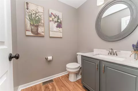 635 Hawk Run Dr #18A, O'fallon, MO 63368 photo 12