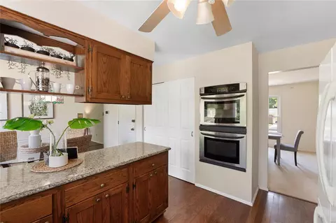 Kitchen - 710 Barham Down Dr, Ballwin, MO 63011 photo 1 of 3