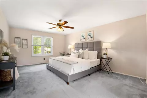 Bedroom - 710 Barham Down Dr, Ballwin, MO 63011 photo 1 of 8