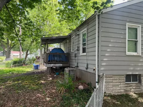 1109 Grenshaw Dr, Saint Louis, MO 63137 photo 6