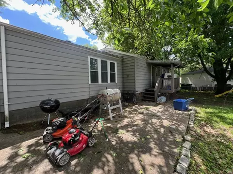 1109 Grenshaw Dr, Saint Louis, MO 63137 photo 17