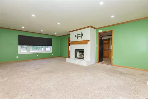 Living - 1184 Big Bend Rd, Ballwin, MO 63021 photo 1 of 7