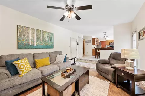 Living - 1370 Green Mist Dr, Fenton, MO 63026 photo 2 of 5