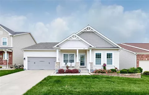 131 Countryshire Dr, Lake Saint Louis, MO 63367