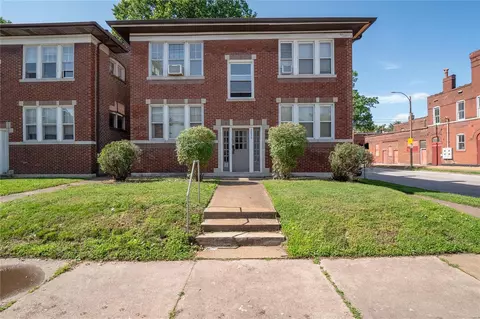 2856 Shenandoah Ave, Saint Louis, MO 63104