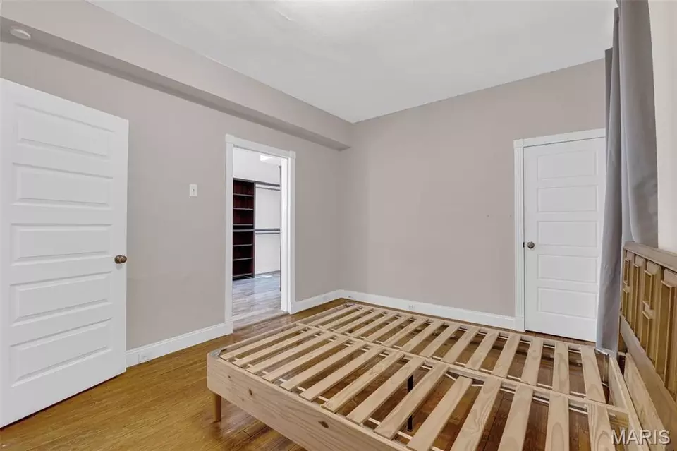 Bedroom - 2708 Indiana Ave, Saint Louis, MO 63118 photo 3 of 3