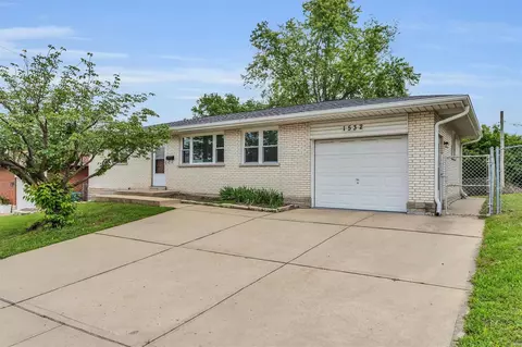 1532 Union Rd, Saint Louis, MO 63125