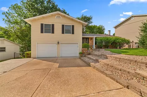 1008 Picardy, Saint Charles, MO 63301
