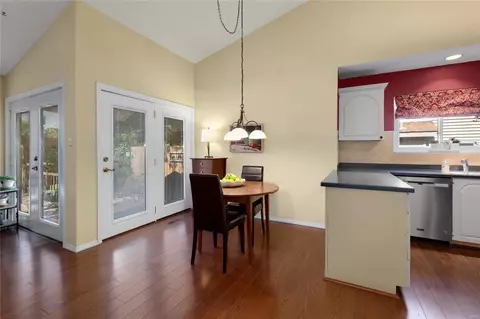 Dining - 206 Hollyberry Ct, Ballwin, MO 63021 photo 3 of 3