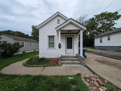 2343 Burns Ave, Saint Louis, MO 63114