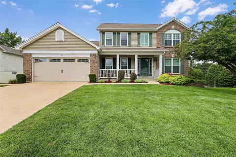 13 Pine Cone Ct, O'fallon, MO 63368