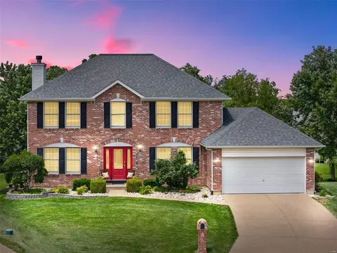 5 Sandtrap Ct, O'fallon, MO 63368 photo 2