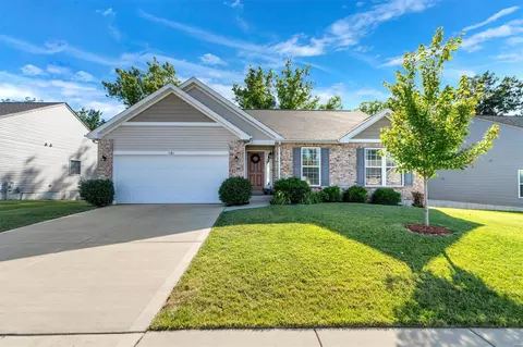 1161 Crystal Creek Pkwy, Wentzville, MO 63385