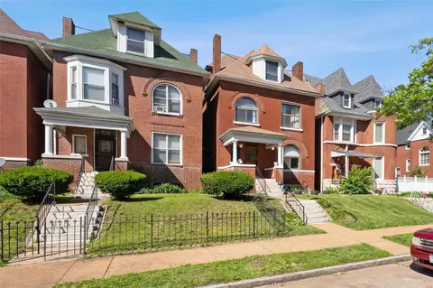 4167 Enright Ave, Saint Louis, MO 63108