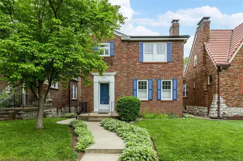 6540 Murdoch Ave, Saint Louis, MO 63109