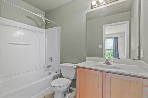 339 Heritage Commons Cir, O'fallon, MO 63368 photo 15