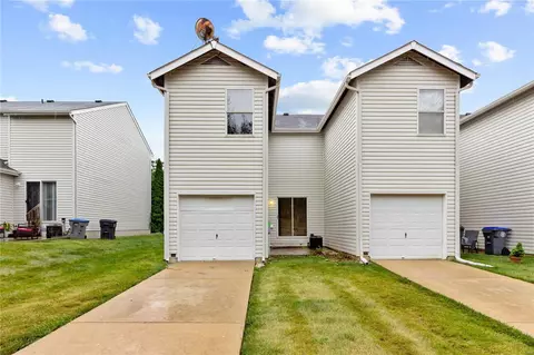 339 Heritage Commons Cir, O'fallon, MO 63368 photo 21