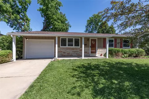 12023 Glengrove Dr, Maryland Heights, MO 63043