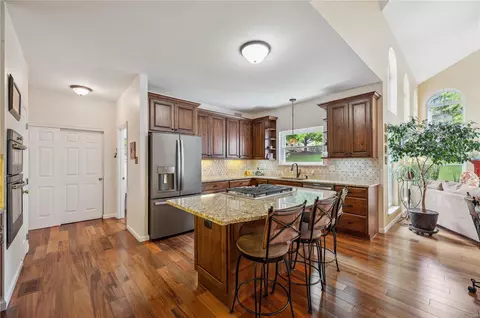 Kitchen - 816 Castle Pines Dr, Ballwin, MO 63021 photo 1 of 2
