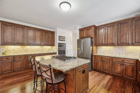Kitchen - 816 Castle Pines Dr, Ballwin, MO 63021 photo 2 of 2