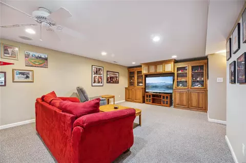 Other - 816 Castle Pines Dr, Ballwin, MO 63021 photo 2 of 6