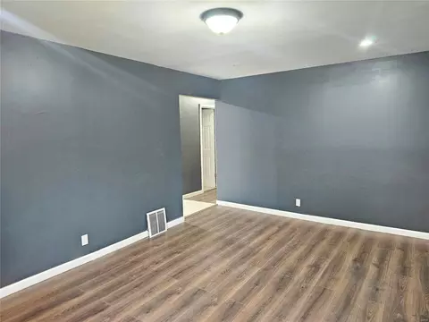 Living - 7830 Blandford Dr, Normandy, MO 63121 photo 2 of 2