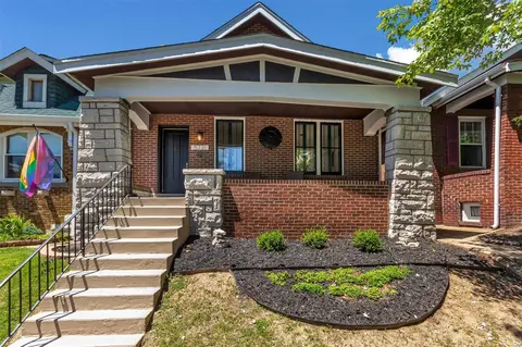 5731 Goener Ave, Saint Louis, MO 63116