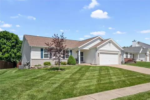 Exterior - 237 Cherrywood Parc Dr, O'fallon, MO 63368 photo 4 of 4